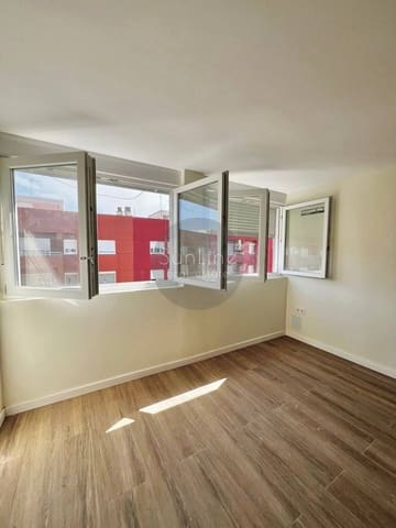 4 slaapkamer Flat te koop in Valencia stad met garage - € 405.000 (Ref: 10186159)