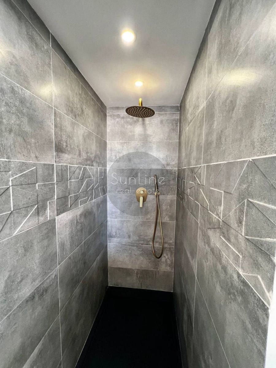 4 slaapkamer Flat te koop in Valencia stad met garage - € 405.000 (Ref: 10186159)