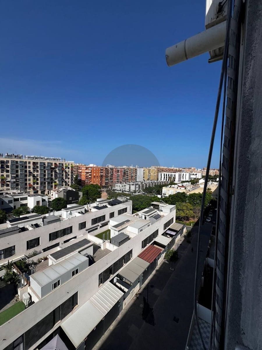 4 slaapkamer Flat te koop in Valencia stad met garage - € 405.000 (Ref: 10186159)