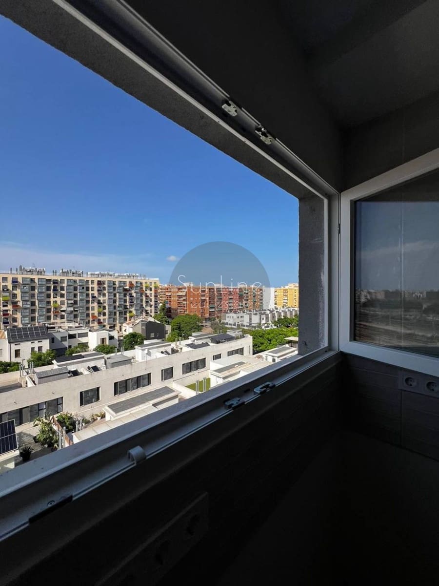 4 slaapkamer Flat te koop in Valencia stad met garage - € 405.000 (Ref: 10186159)