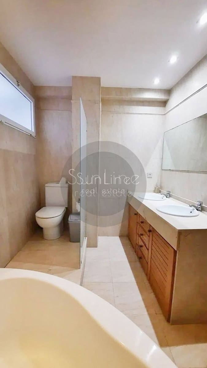 Piso de 2 habitaciones en València ciudad en alquiler - 1.375 € (Ref: 10186160)