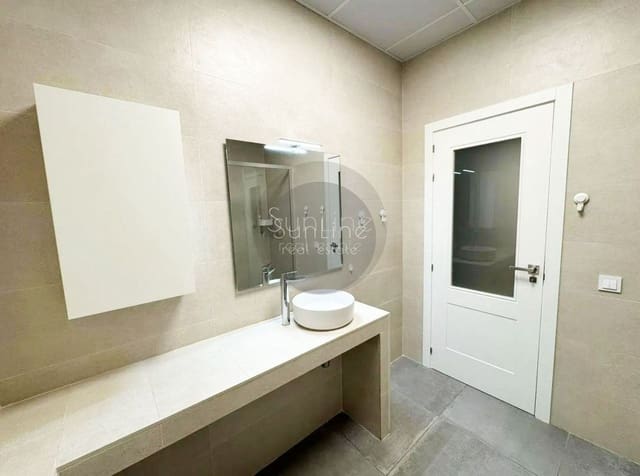 Flat for sale in Burjassot with garage - € 295,000 (Ref: 10186161)