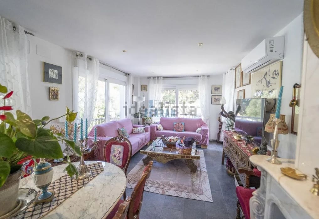 8 chambre Maison de Ville à vendre à El Vendrell avec piscine garage - 1 050 000 € (Ref: 9847788)