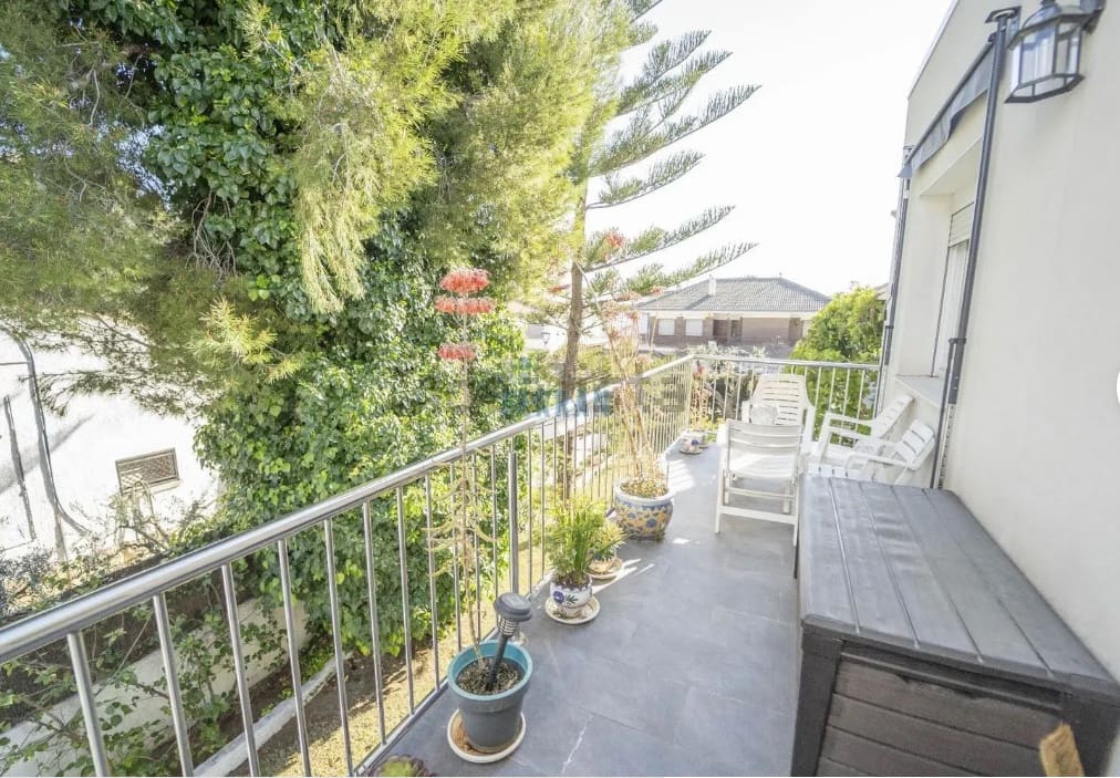 8 chambre Maison de Ville à vendre à El Vendrell avec piscine garage - 1 050 000 € (Ref: 9847788)