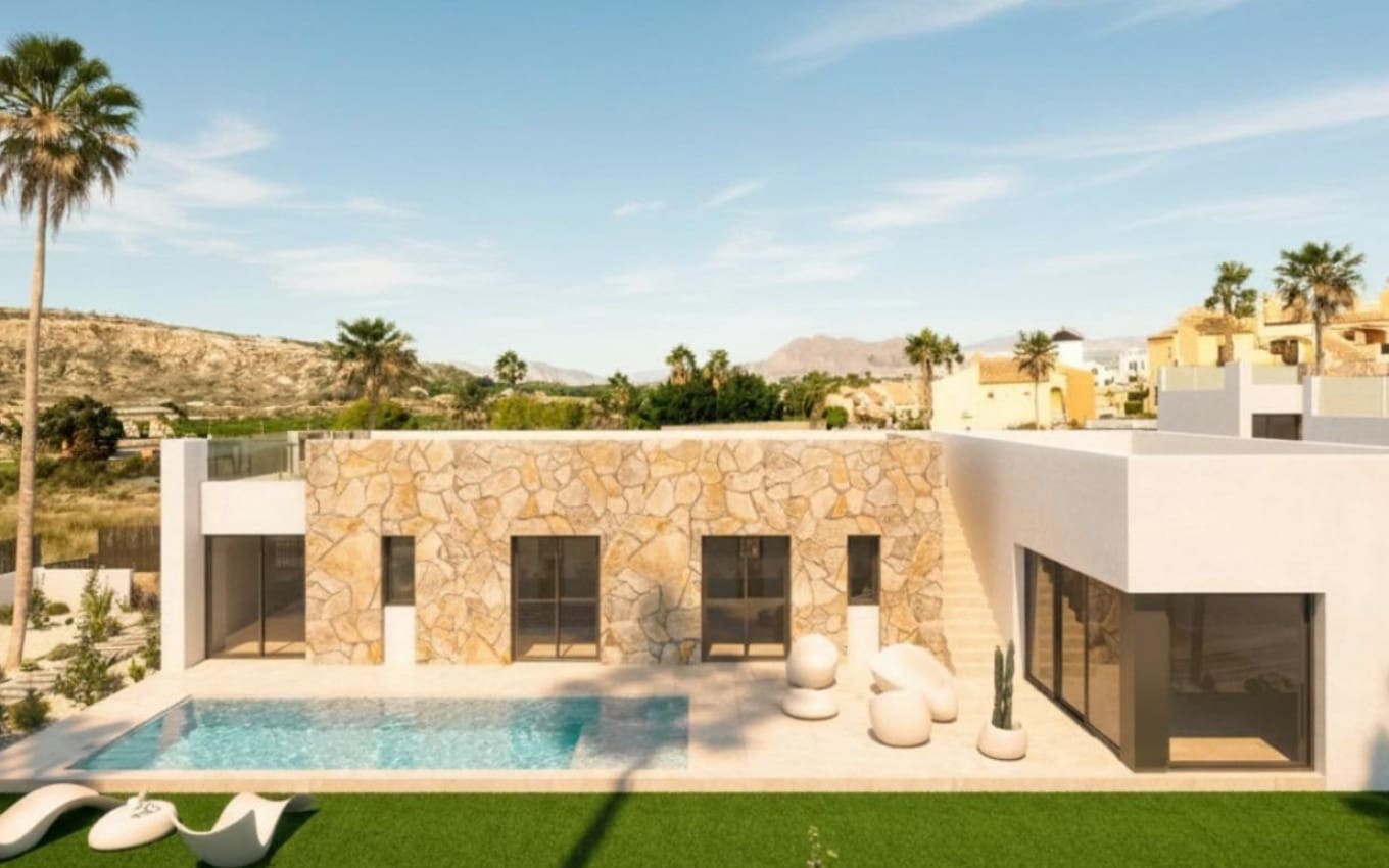 3 Zimmer Villa zu verkaufen in Algorfa mit Pool Garage - 579.000 € (Ref: 9968409)