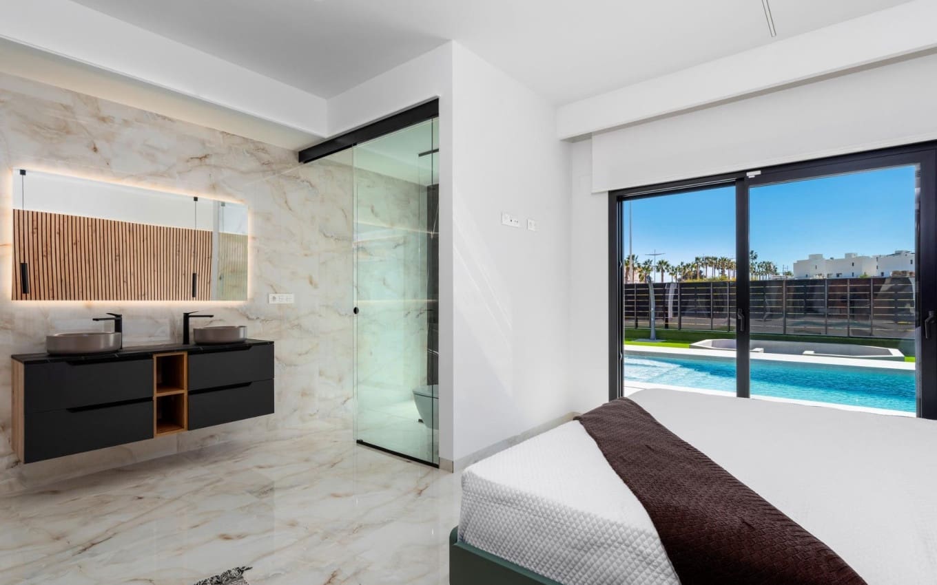 3 slaapkamer Villa te koop in Algorfa met zwembad garage - € 670.000 (Ref: 9968410)
