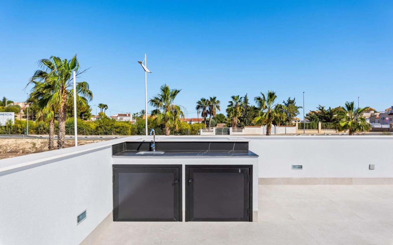 3 slaapkamer Villa te koop in Algorfa met zwembad garage - € 670.000 (Ref: 9968410)