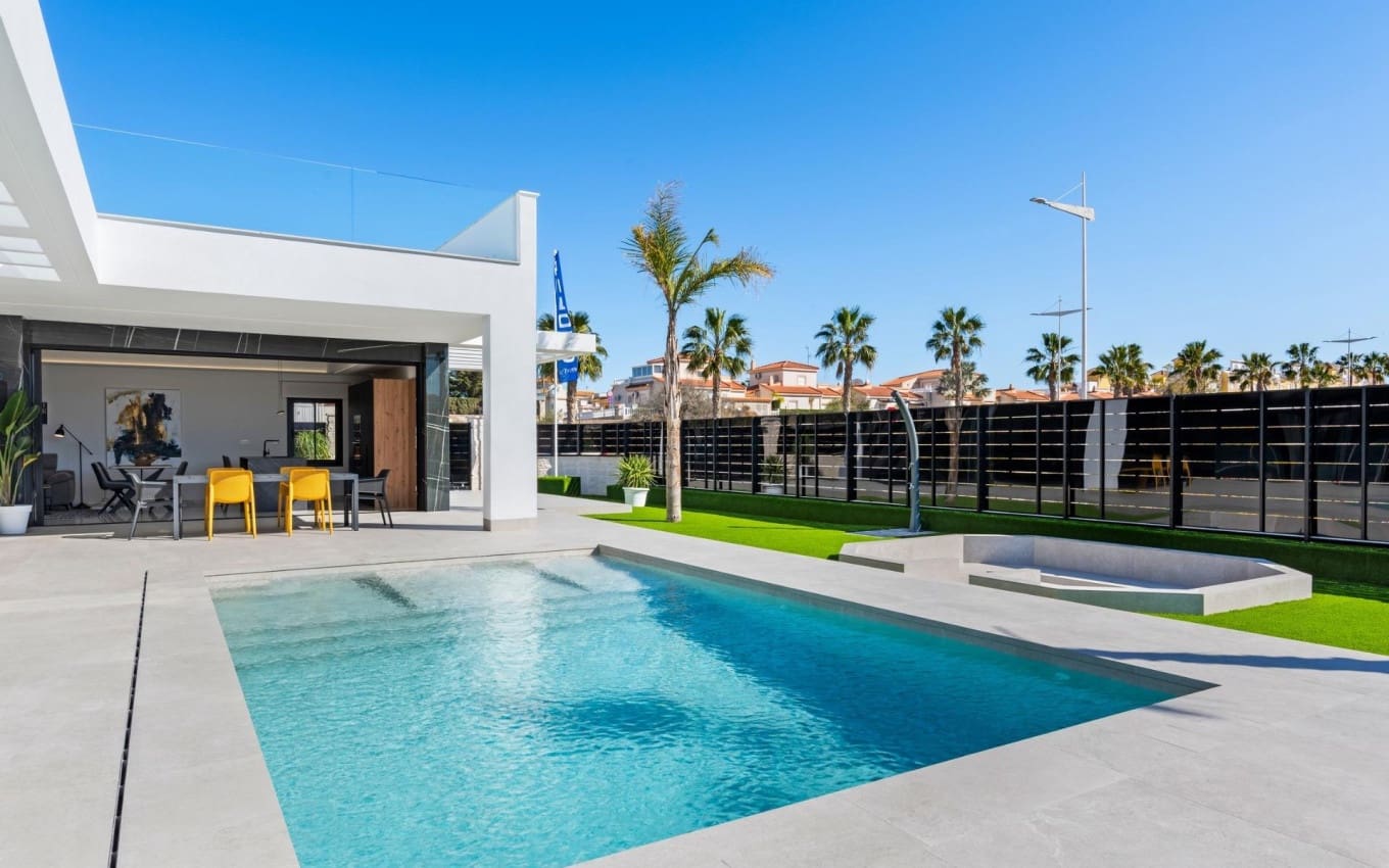 3 slaapkamer Villa te koop in Algorfa met zwembad garage - € 670.000 (Ref: 9968410)