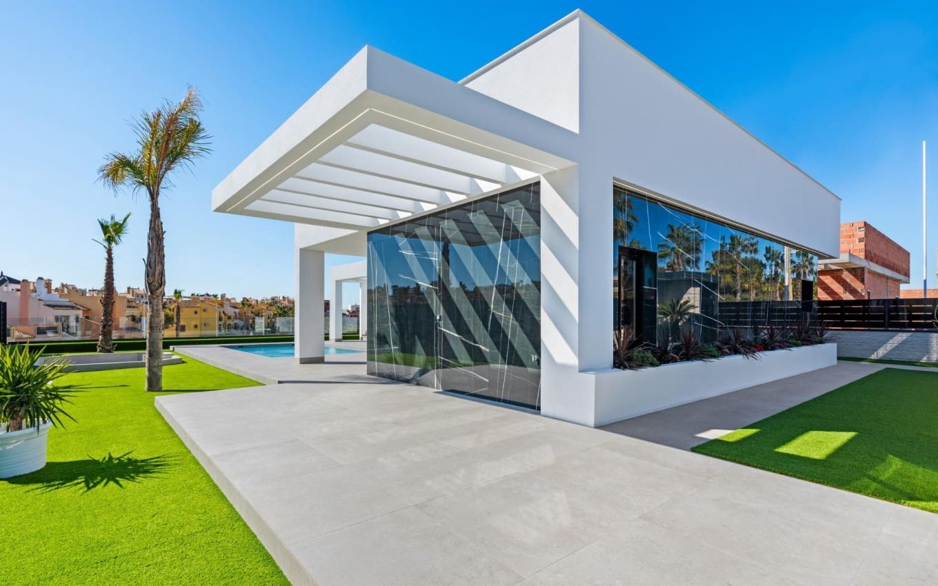 3 slaapkamer Villa te koop in Algorfa met zwembad garage - € 670.000 (Ref: 9968410)