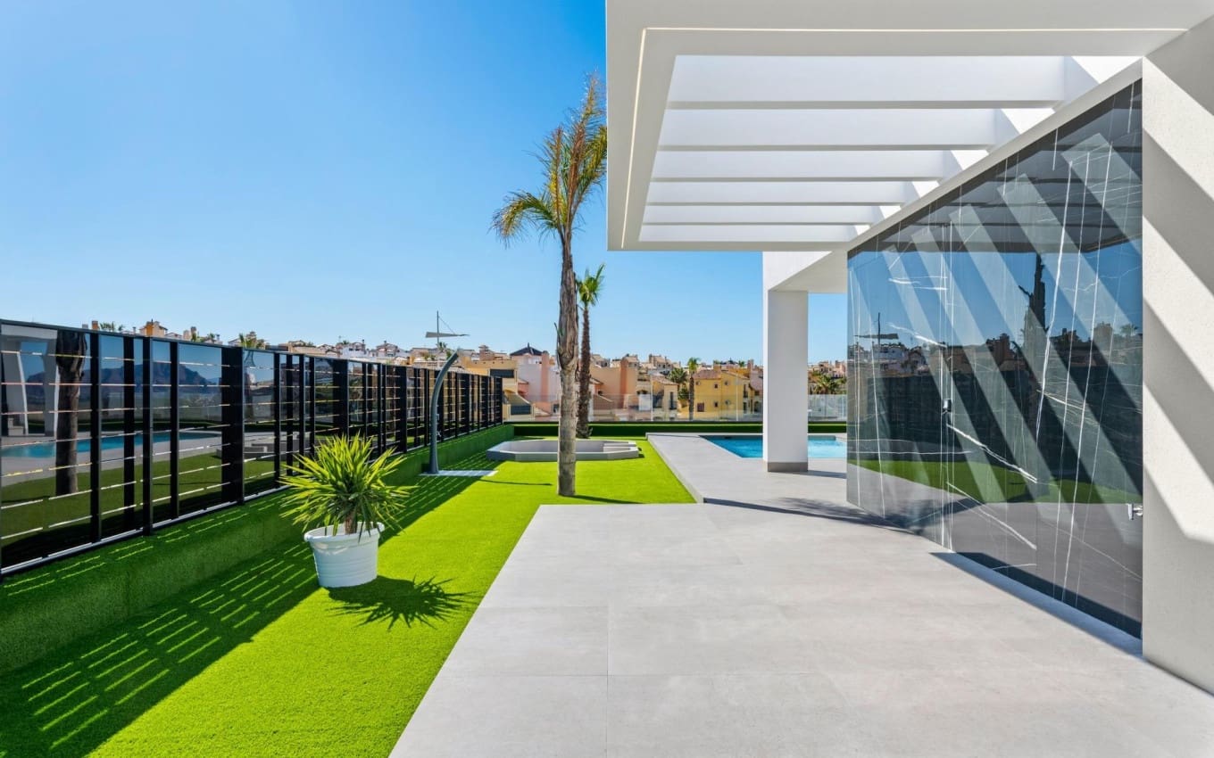 3 slaapkamer Villa te koop in Algorfa met zwembad garage - € 670.000 (Ref: 9968410)