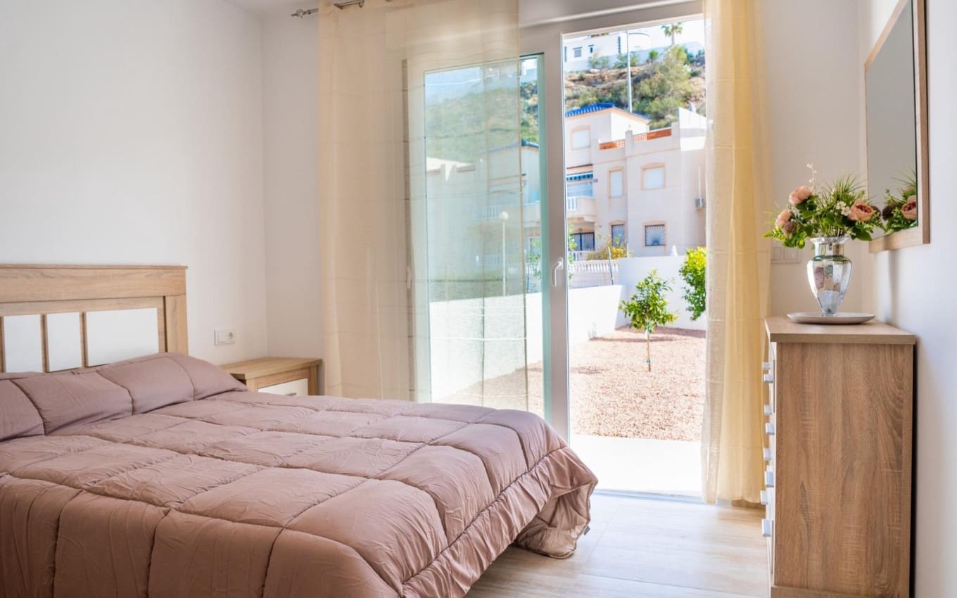 3 soverom Villa til salgs i Ciudad Quesada med svømmebasseng garasje - € 598 000 (Ref: 9968415)
