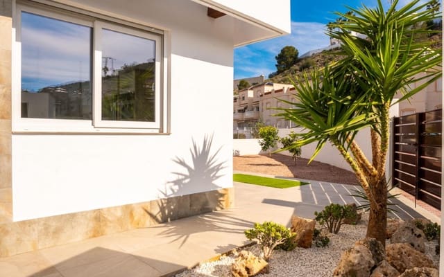 3 soverom Villa til salgs i Ciudad Quesada, Rojales med svømmebasseng garasje - € 598 000 (Ref: 9968415)