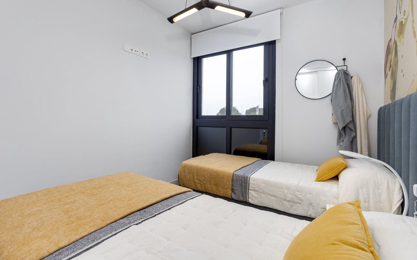 3 soverom Villa til salgs i Ciudad Quesada med svømmebasseng garasje - € 588 000 (Ref: 9968416)