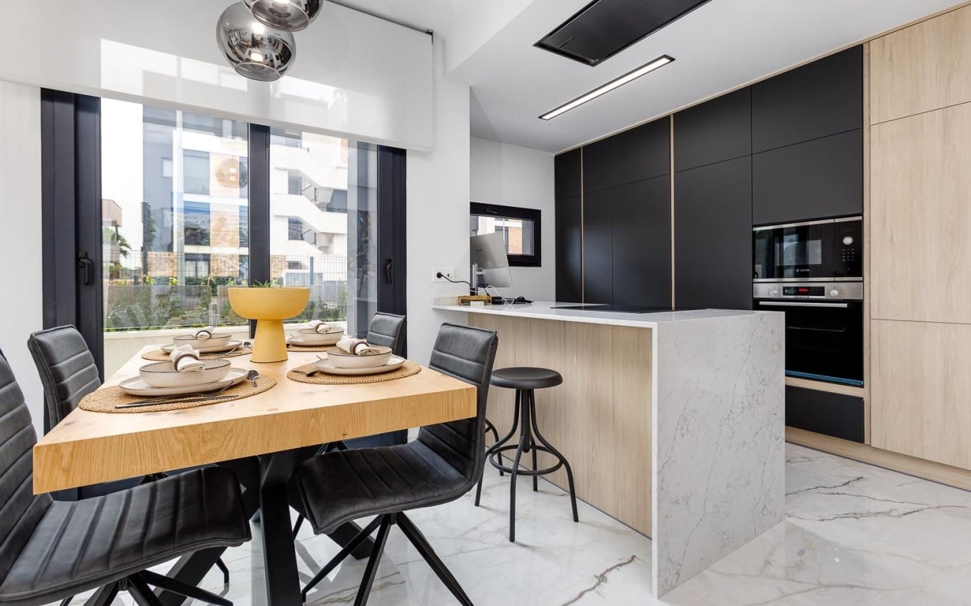 3 soverom Villa til salgs i Ciudad Quesada med svømmebasseng garasje - € 588 000 (Ref: 9968416)