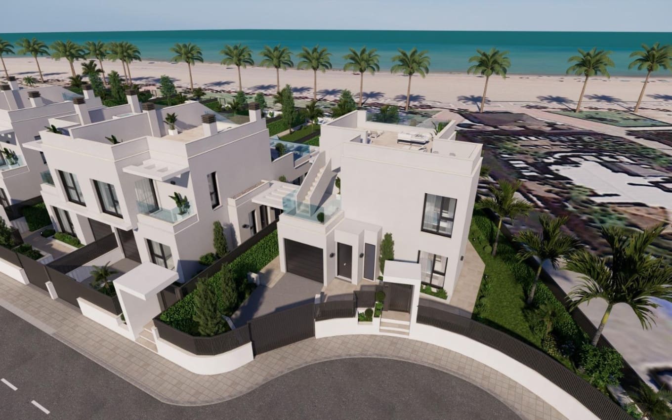 Chalet de 3 habitaciones en Los Alcázares en venta con piscina garaje - 1.390.000 € (Ref: 9968417)