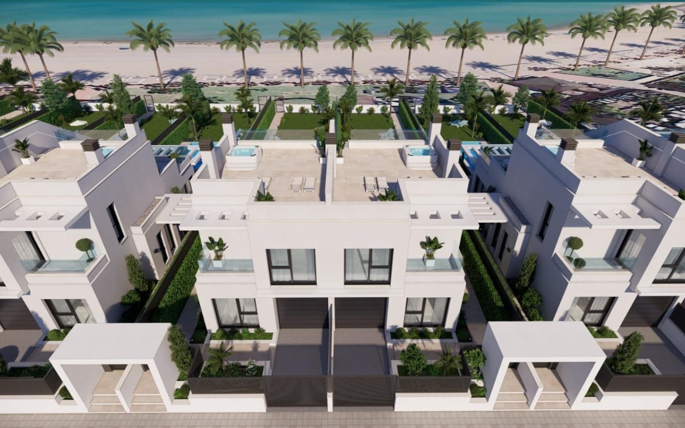 Chalet de 3 habitaciones en Los Alcázares en venta con piscina garaje - 1.390.000 € (Ref: 9968417)