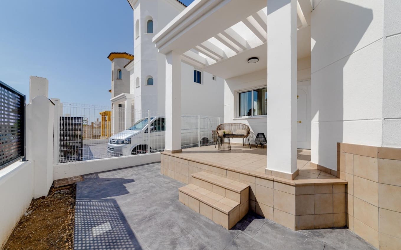 3 sovrum Villa till salu i San Fulgencio med pool garage - 275 000 € (Ref: 9968420)