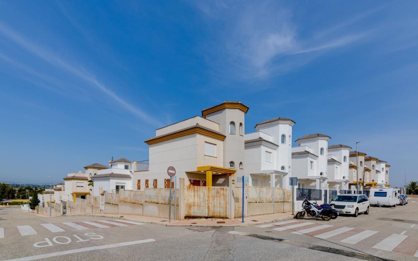 3 sovrum Villa till salu i San Fulgencio med pool garage - 275 000 € (Ref: 9968420)