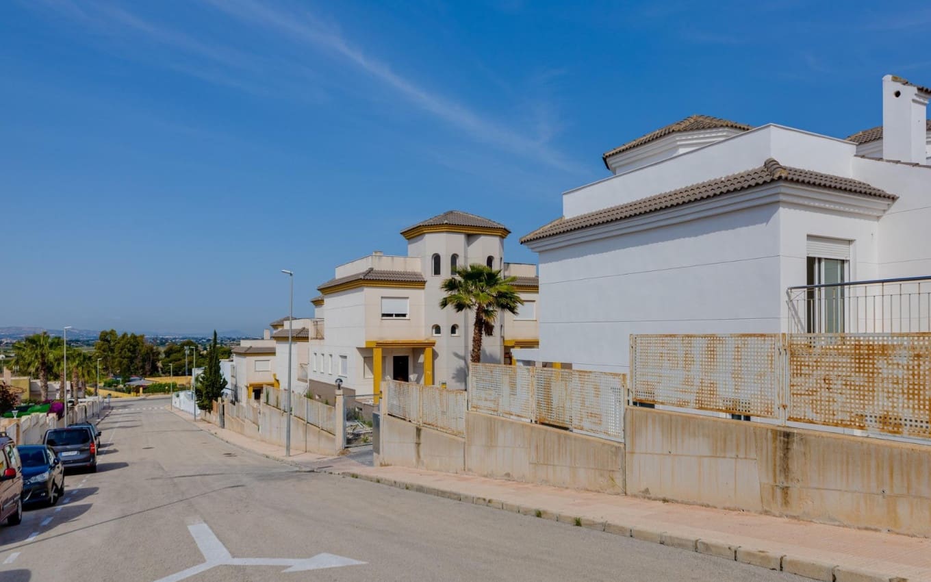 3 sovrum Villa till salu i San Fulgencio med pool garage - 275 000 € (Ref: 9968420)