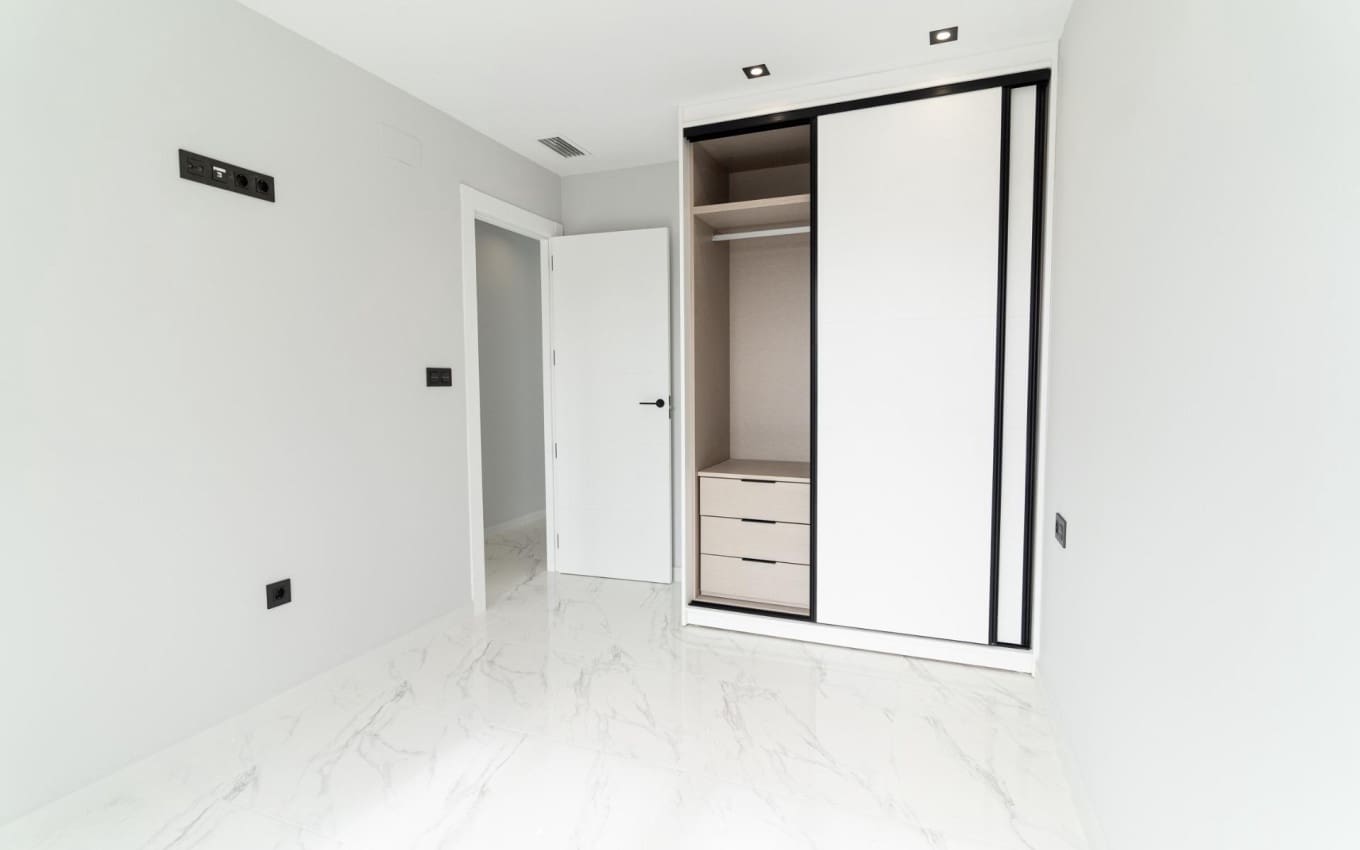 4 camera da letto Villa in vendita in Orihuela Costa con piscina garage - 699.900 € (Rif: 9968423)