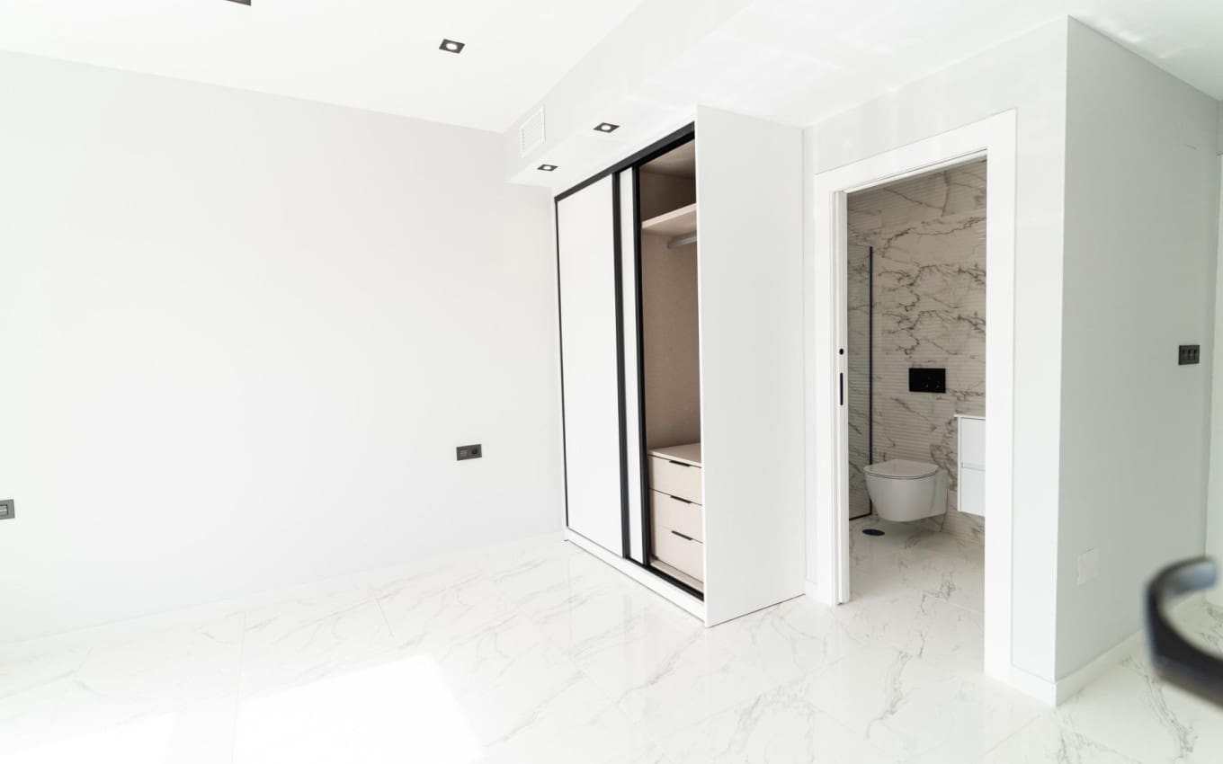 4 camera da letto Villa in vendita in Orihuela Costa con piscina garage - 699.900 € (Rif: 9968423)