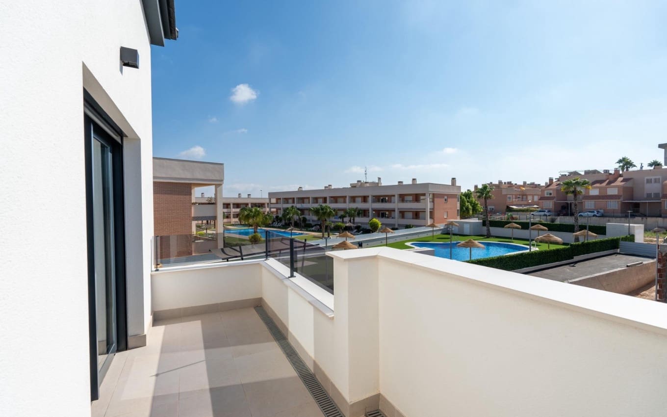 3 sypialnia Dom szeregowy na sprzedaż w Gran Alacant z basenem - 410 000 € (Ref: 9968425)