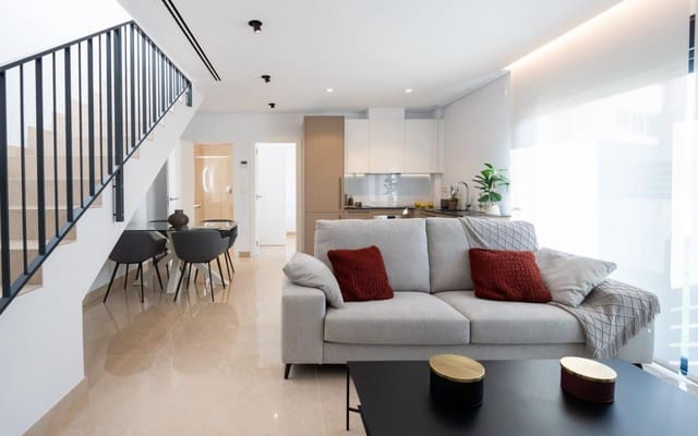 3 slaapkamer Rijtjeshuis te koop in Monte y Mar, Santa Pola met zwembad - € 410.000 (Ref: 9968425)