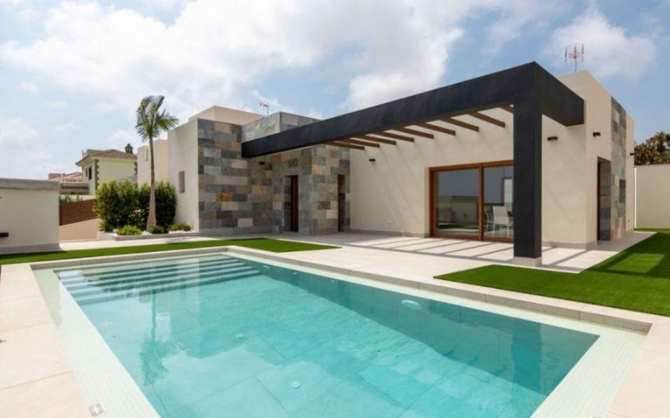 3 sovrum Villa till salu i Los Altos med pool - 750 000 € (Ref: 9968426)