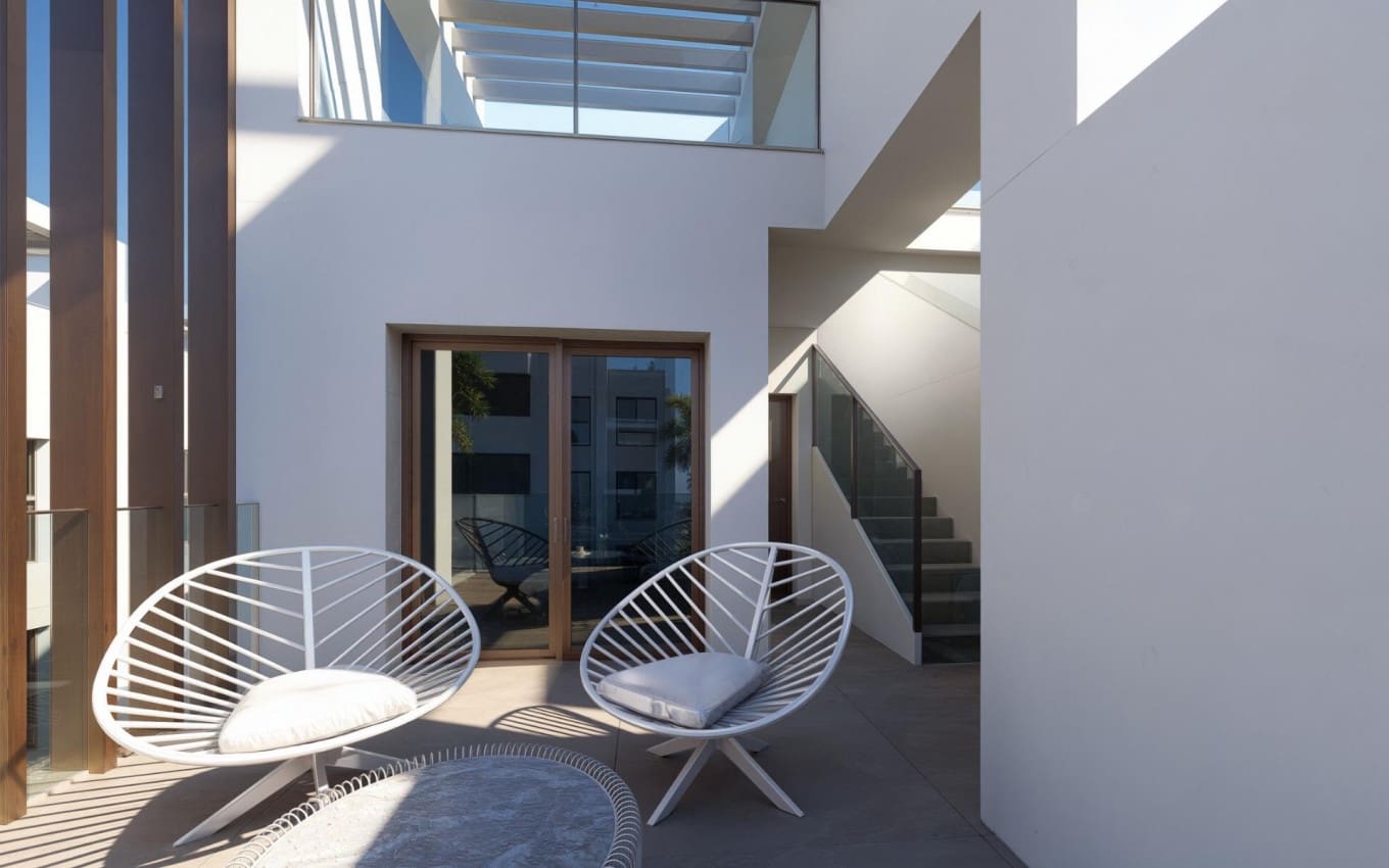 3 slaapkamer Halfvrijstaande villa te koop in Los Alcazares met zwembad garage - € 469.000 (Ref: 9968428)