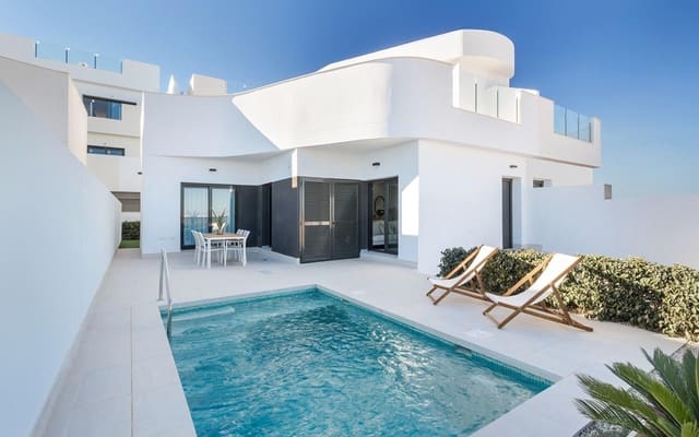 3 slaapkamer Villa te koop in Los Balcones - Los Altos, Torrevieja met zwembad garage - € 539.000 (Ref: 9968429)