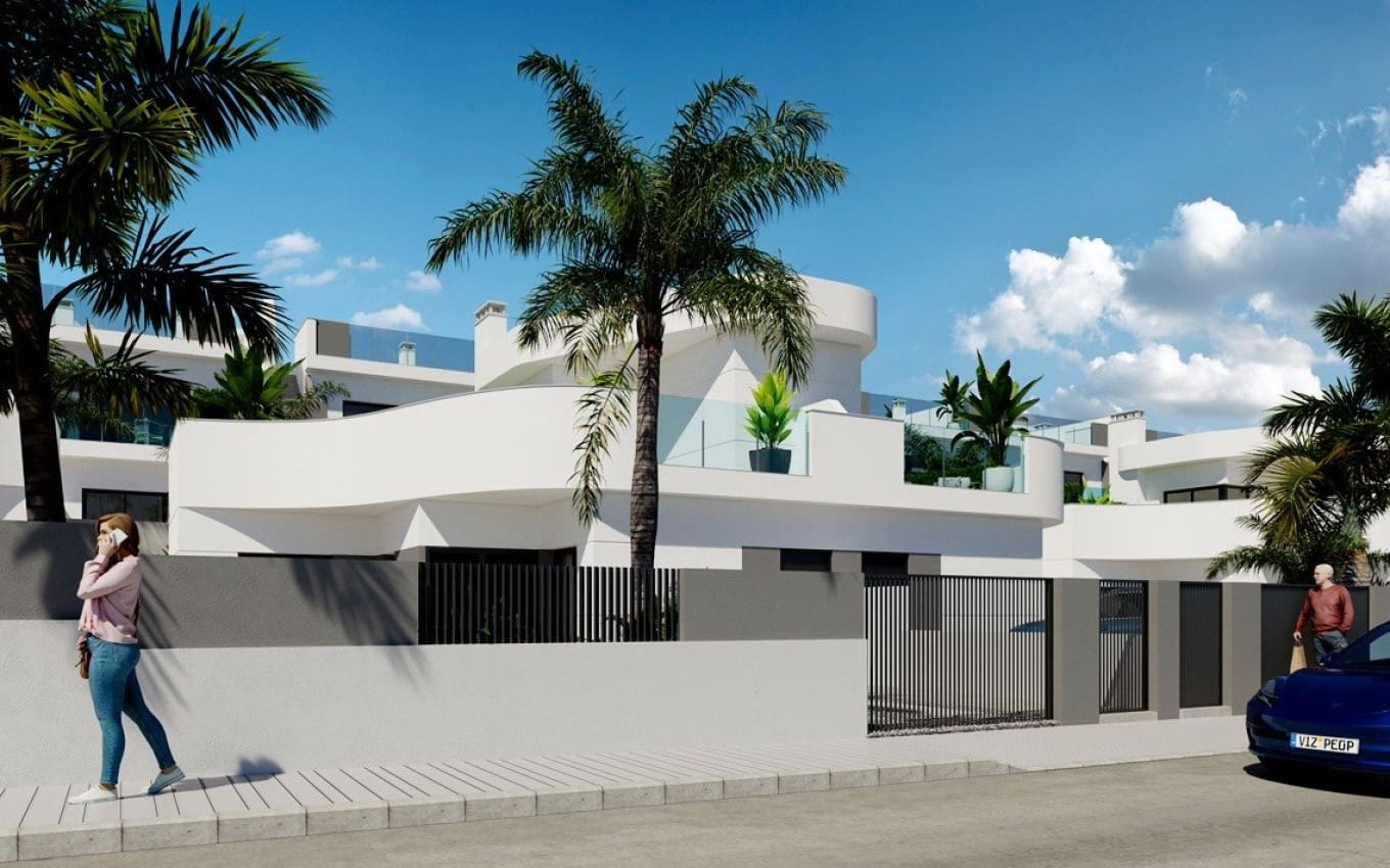 3 sovrum Villa till salu i Torrevieja med pool garage - 539 000 € (Ref: 9968429)