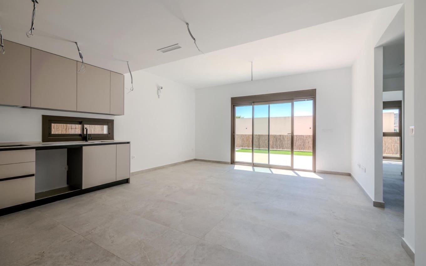 3 soverom Villa til salgs i Algorfa med svømmebasseng garasje - € 489 000 (Ref: 9968430)