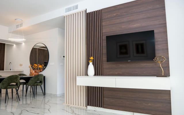 3 slaapkamer Villa te koop in Ciudad Quesada, Rojales met zwembad garage - € 549.000 (Ref: 9968432)