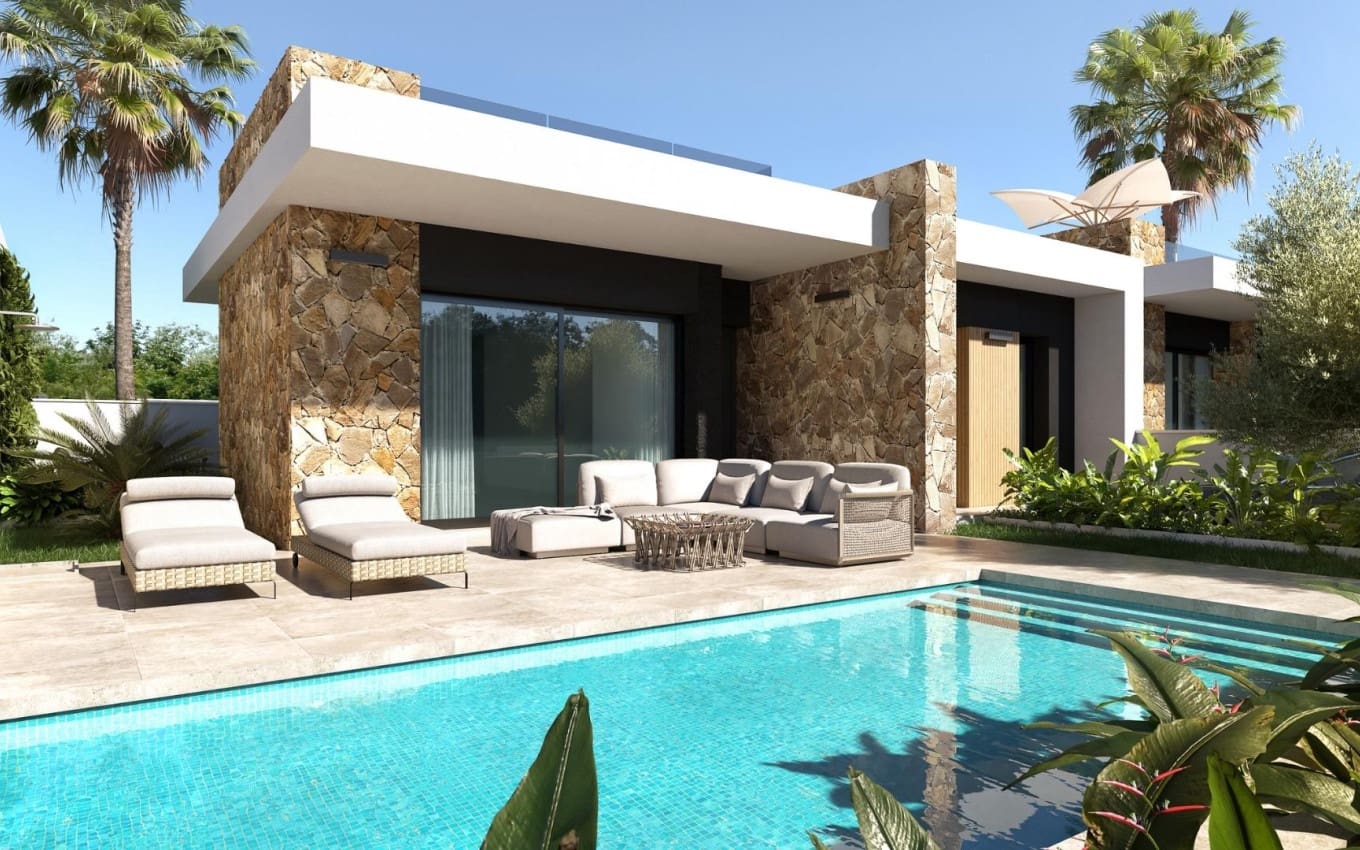 3 slaapkamer Villa te koop in Ciudad Quesada met zwembad garage - € 549.000 (Ref: 9968432)