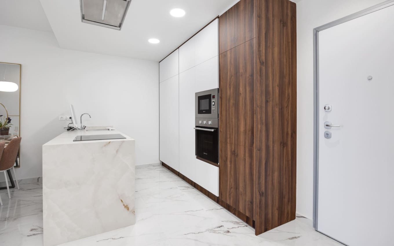 2 Zimmer Apartment zu verkaufen in San Miguel de Salinas mit Pool Garage - 230.000 € (Ref: 9968437)