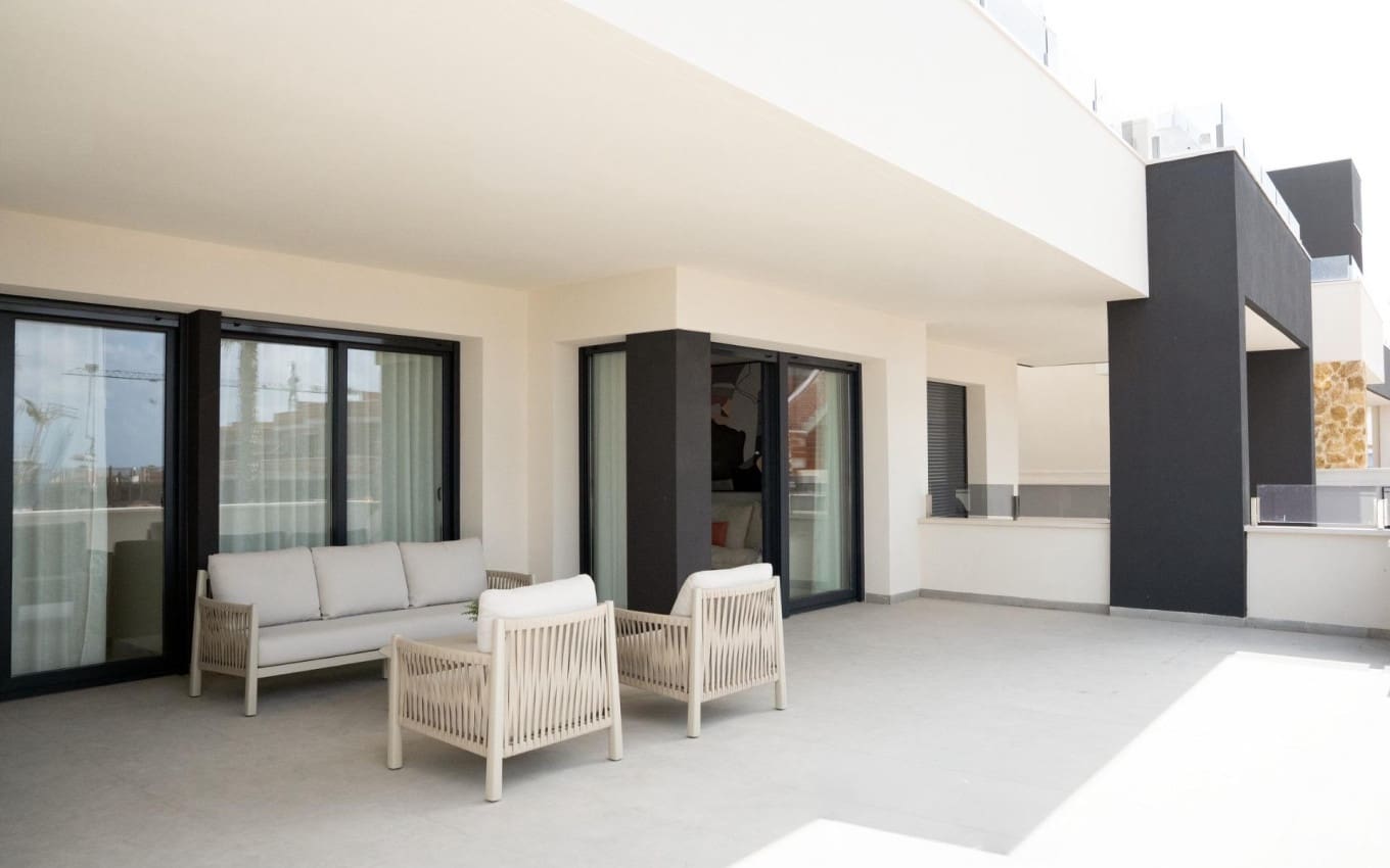 2 soveværelse Lejlighed til salg i Rojales med swimmingpool garage - € 314.000 (Ref: 9968438)