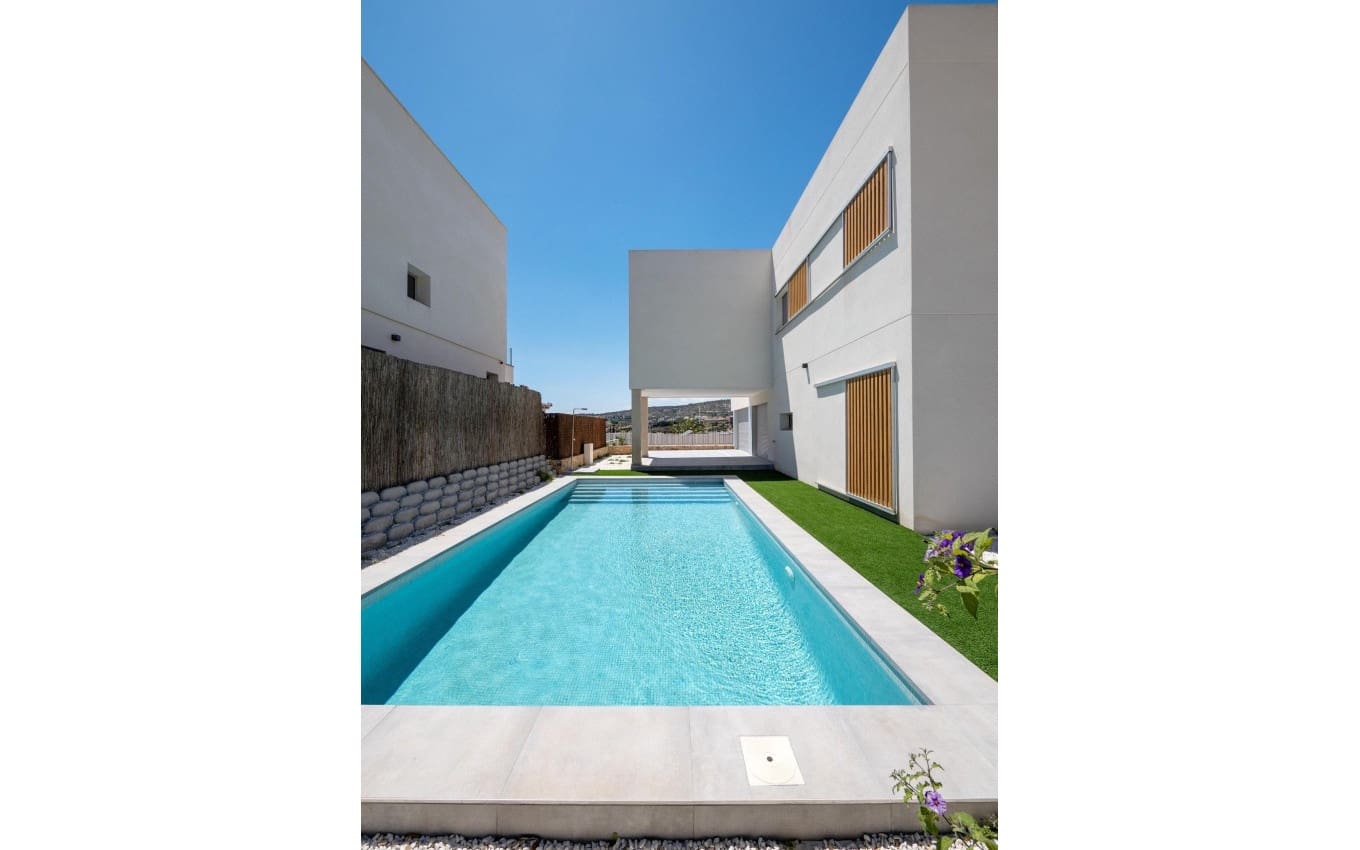 4 slaapkamer Villa te koop in Algorfa met zwembad - € 669.000 (Ref: 9968440)