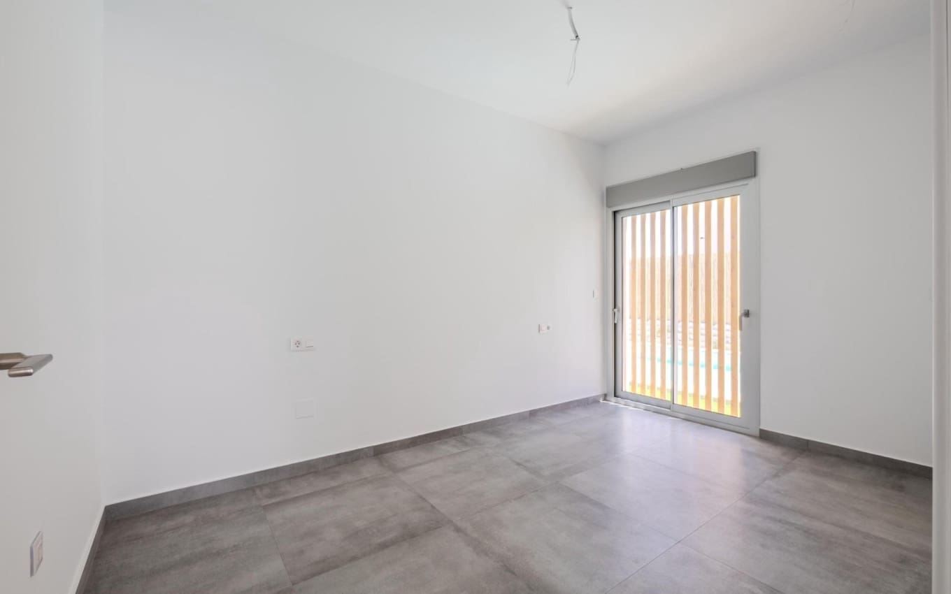 4 slaapkamer Villa te koop in Algorfa met zwembad - € 669.000 (Ref: 9968440)