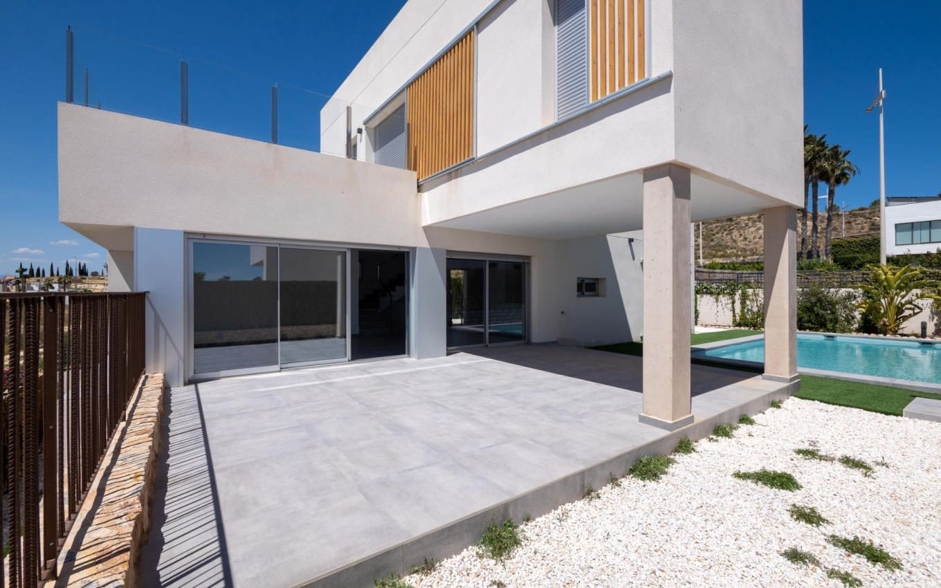 4 slaapkamer Villa te koop in Algorfa met zwembad - € 669.000 (Ref: 9968440)