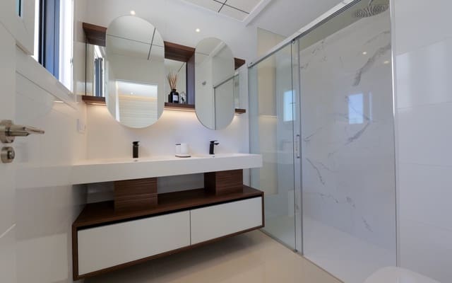Apartamento de 2 habitaciones en Doña Pepa, Rojales en venta - 390.000 € (Ref: 9968444)
