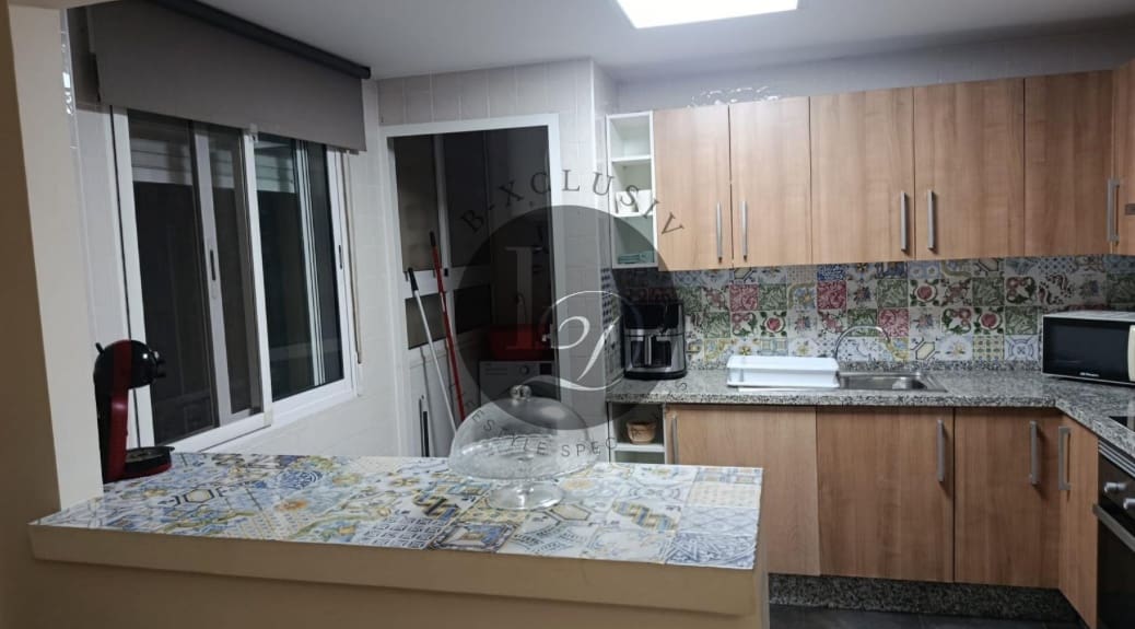 2 soverom Leilighet til leie i Aguilas med svømmebasseng garasje - € 750 (Ref: 10054611)