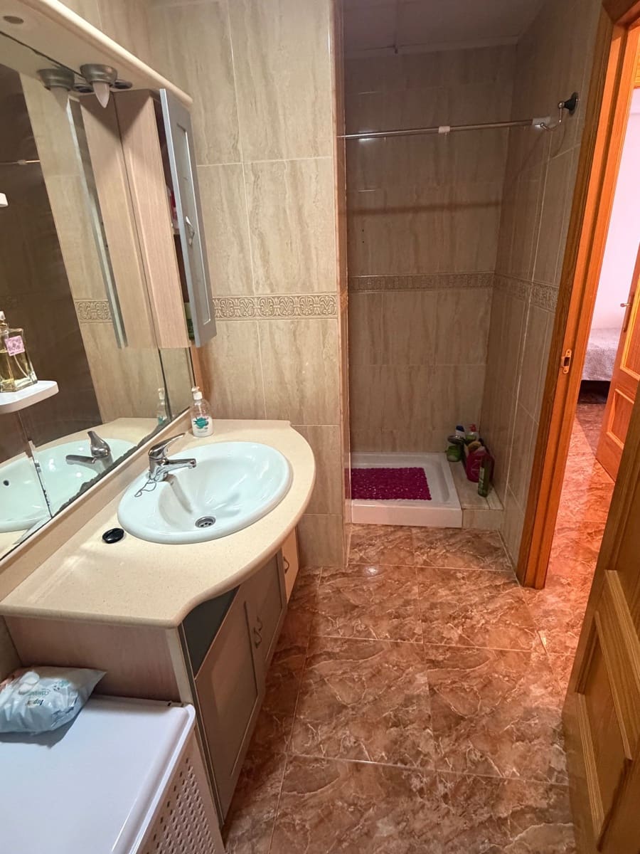4 bedroom Flat for sale in Aguilas - € 134,900 (Ref: 9906603)