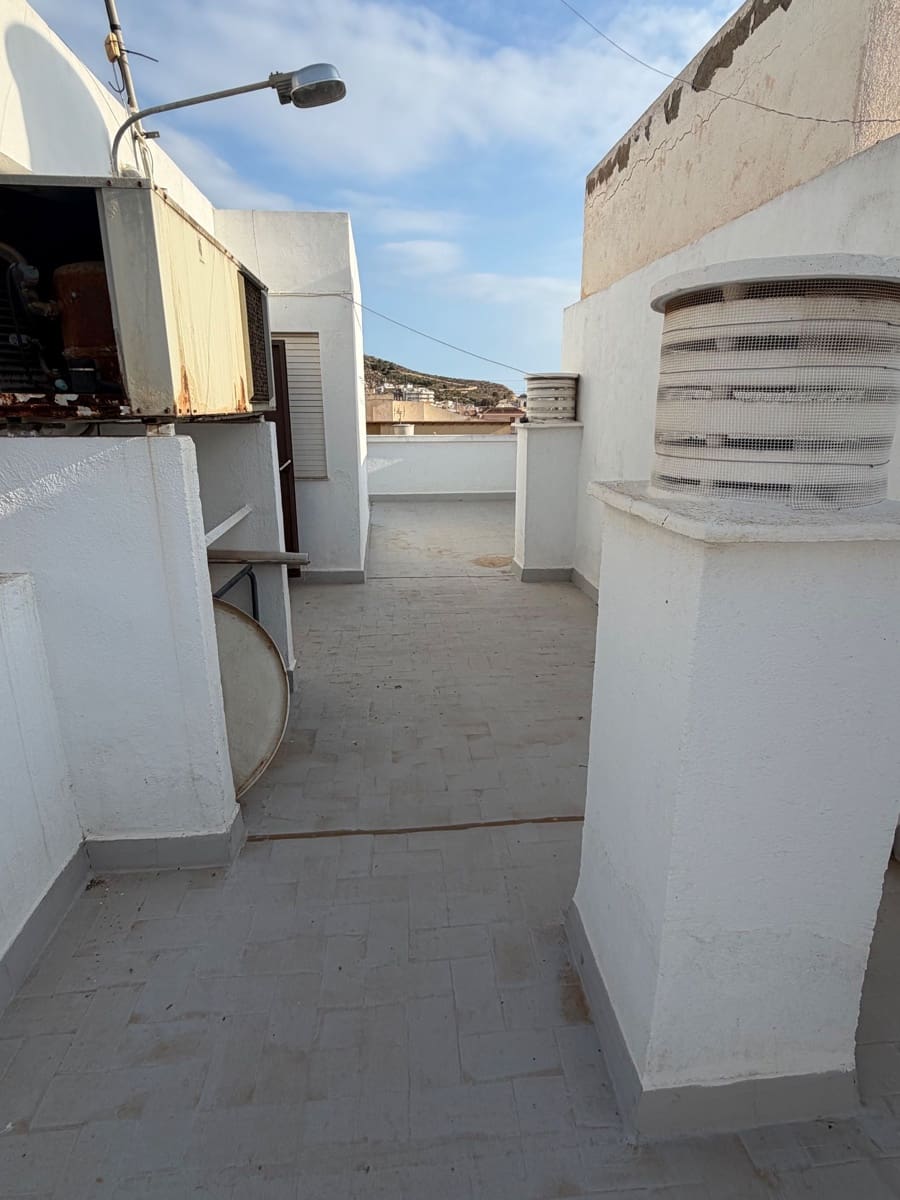 4 bedroom Flat for sale in Aguilas - € 134,900 (Ref: 9906603)