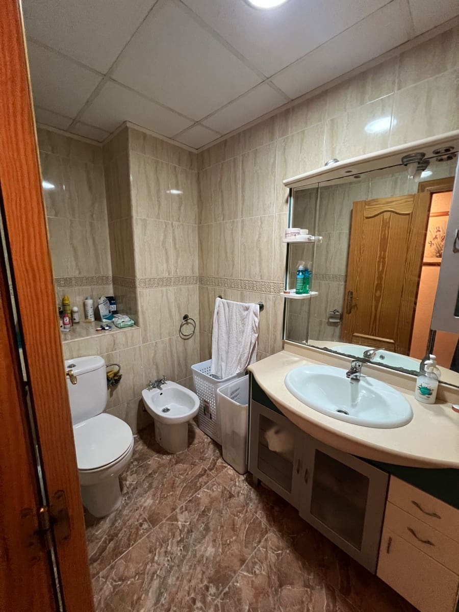 4 bedroom Flat for sale in Aguilas - € 134,900 (Ref: 9906603)