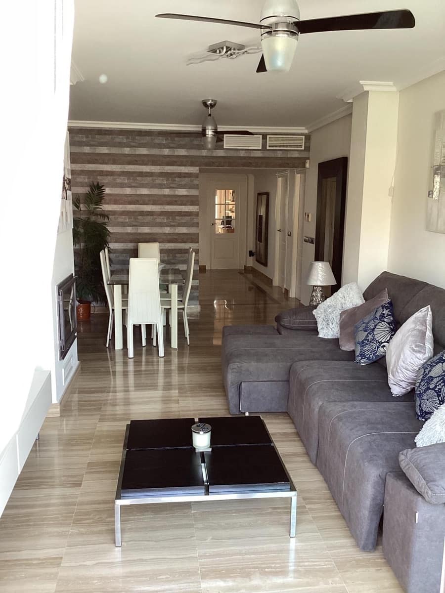 2 soveværelse Lejlighed til leje i Aguilas med swimmingpool - € 4.200 (Ref: 9923175)