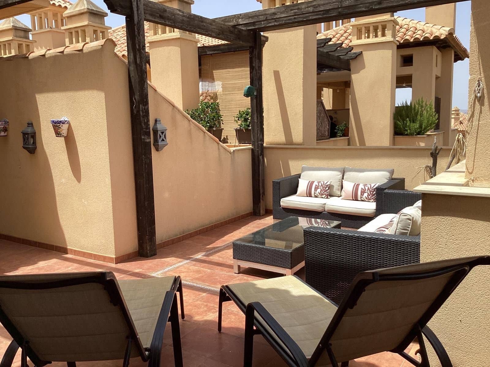 2 soveværelse Lejlighed til leje i Aguilas med swimmingpool - € 4.200 (Ref: 9923175)