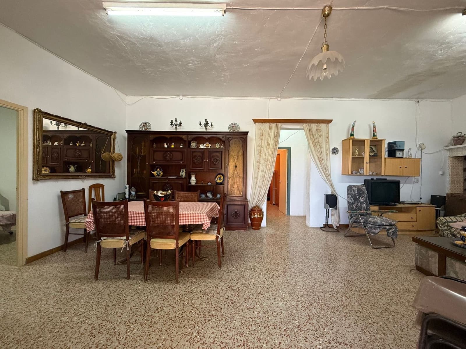 4 bedroom Finca/Country House for sale in Aguilas - € 149,900 (Ref: 9926714)