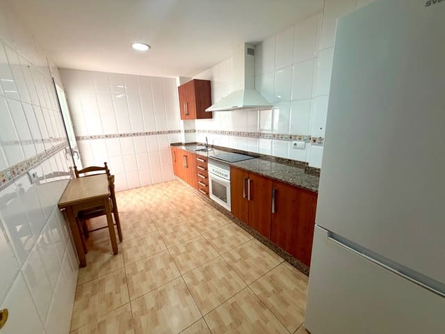 2 quarto Apartamento para venda em El Rubial, Aguilas com piscina garagem - 270 000 € (Ref: 9967160)