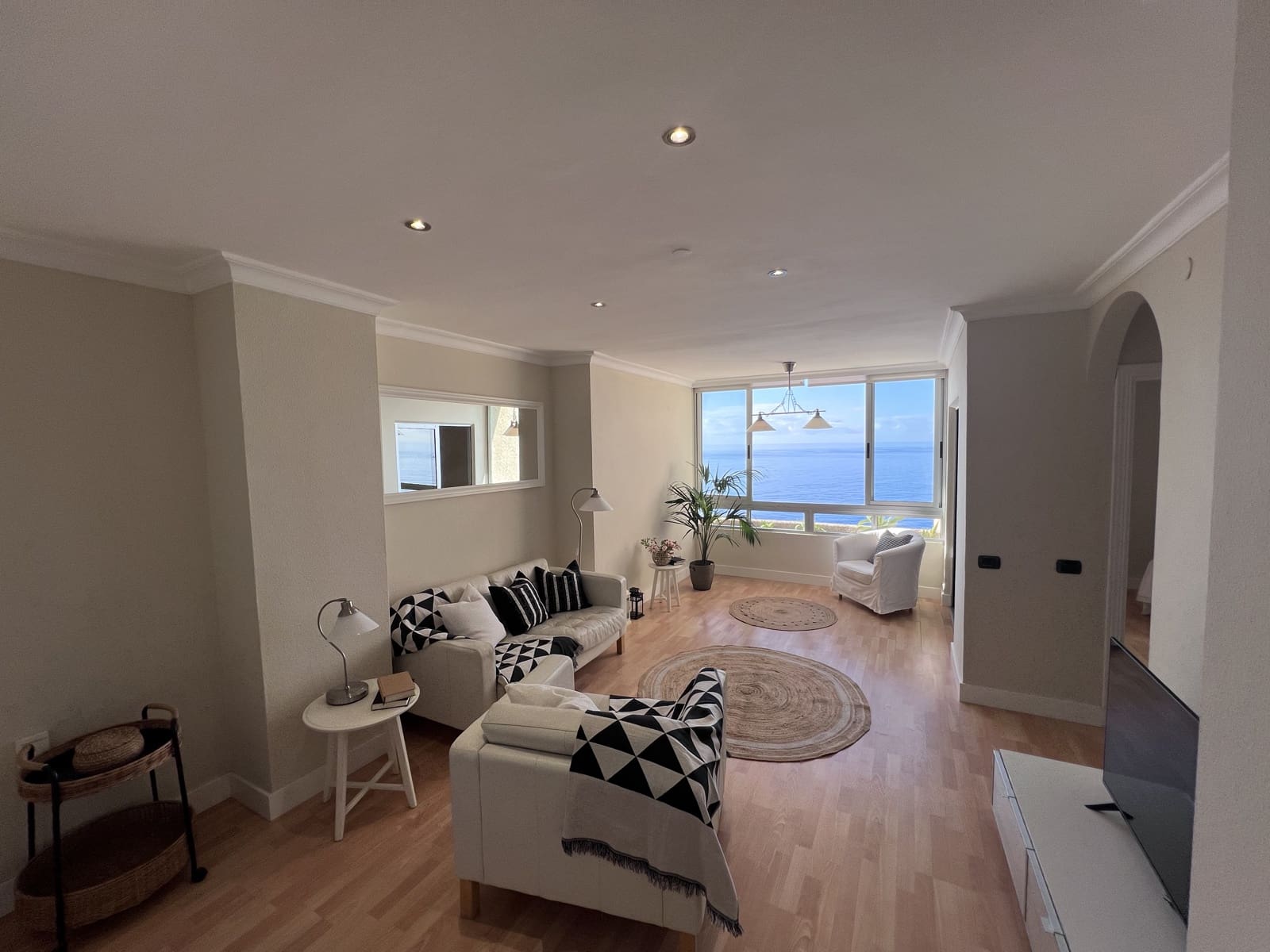 3 bedroom Flat for sale in El Rosario with pool garage - € 375,000 (Ref: 9854670)