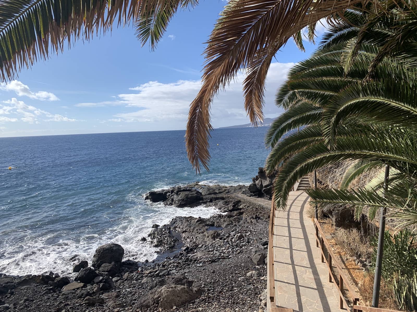 3 bedroom Flat for sale in El Rosario with pool garage - € 375,000 (Ref: 9854670)